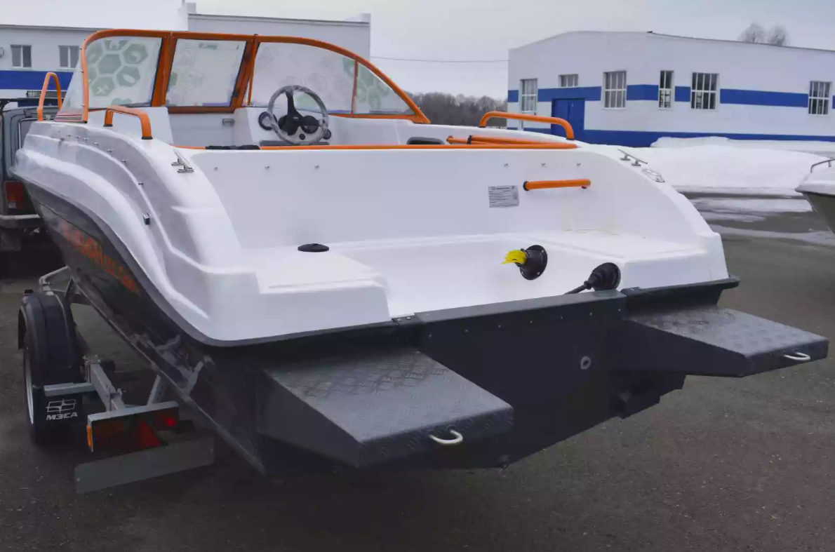 Комбинированный катер Neman-500 Open в Ухте