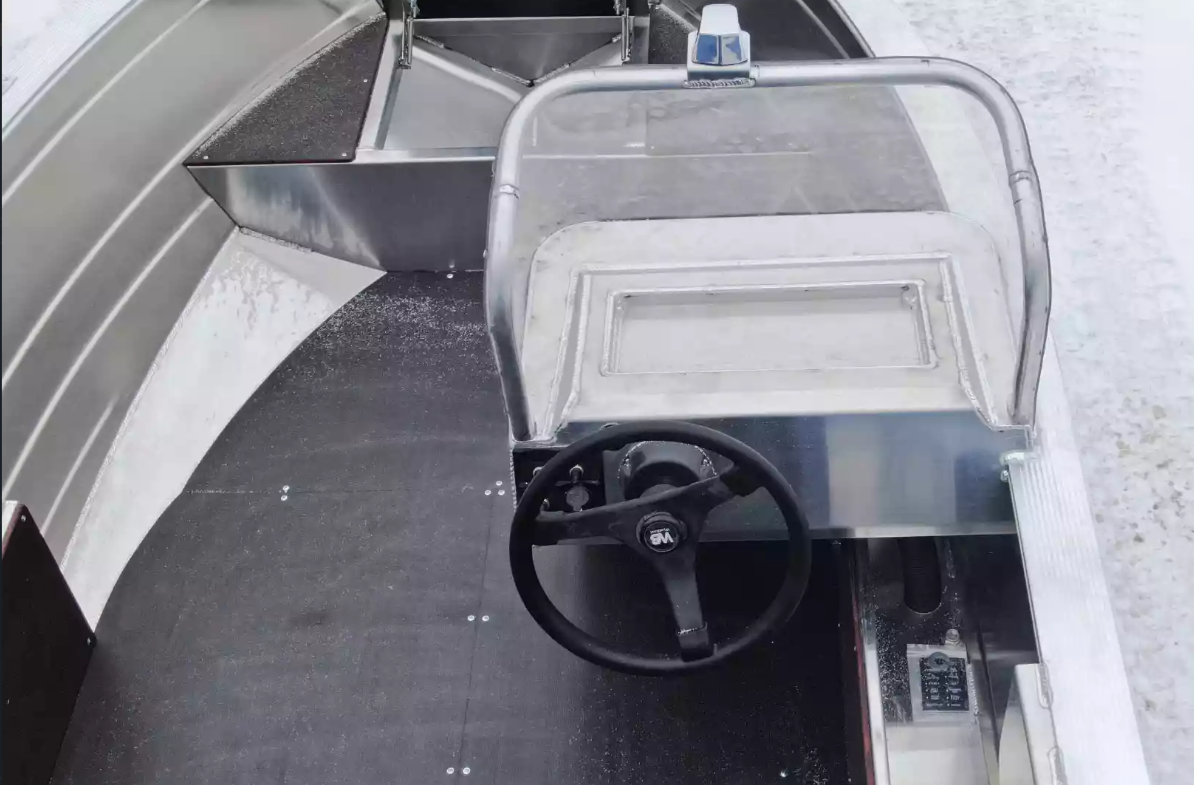 Алюминиевый катер Неман-400 С в Ухте