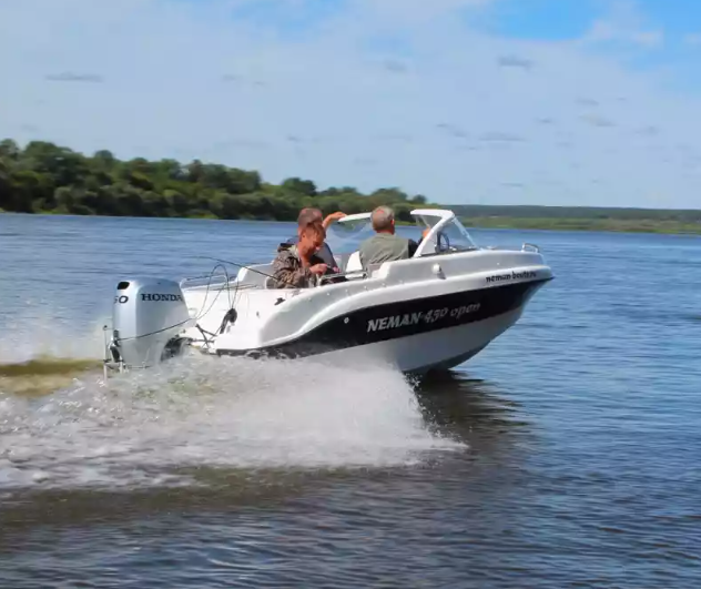 Стеклопластиковый катер Neman-450 Open в Ухте