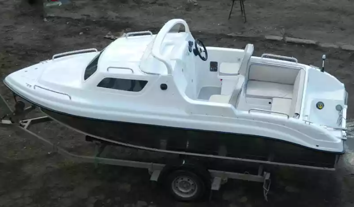 Комбинированный катер Neman-500 с каютой в Ухте