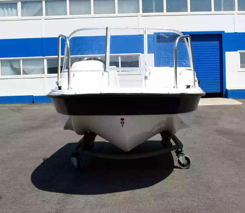 Стеклопластиковый катер Wyatboat-430 DC (тримаран) в Ухте