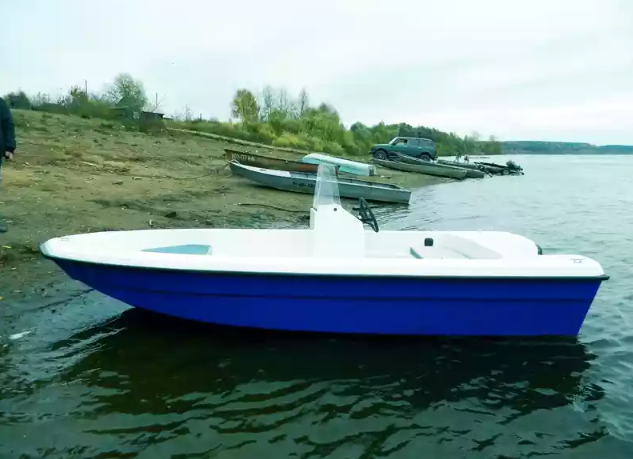 Стеклопластиковый катер Тримаран Wyatboat 430 C в Ухте