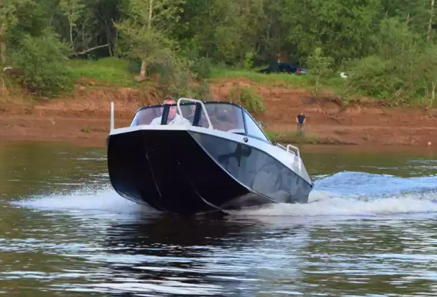 Алюминиевый катер Неман-500 DC в Ухте