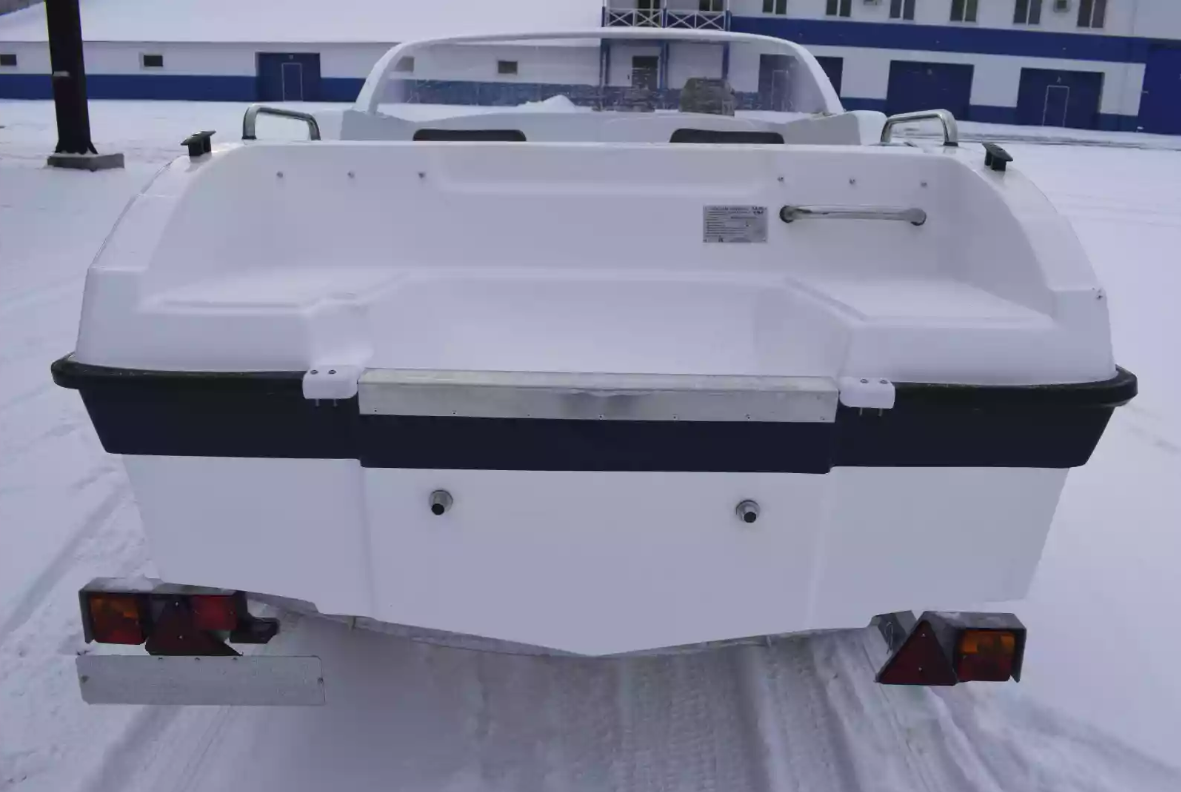 Стеклопластиковый катер Neman-450 в Ухте