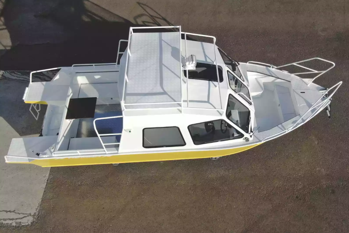 Алюминиевый катер Wyatboat-660 Cabin в Ухте