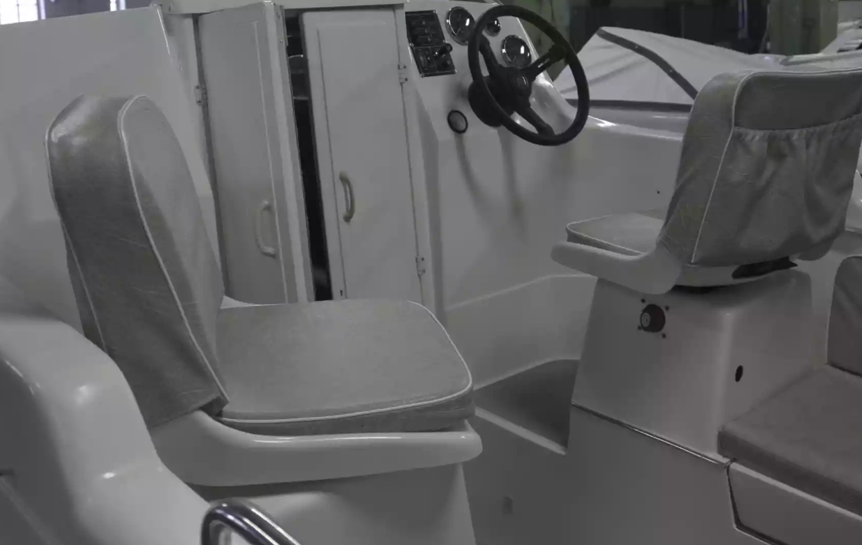 Стеклопластиковый катер Neman-500 в Ухте