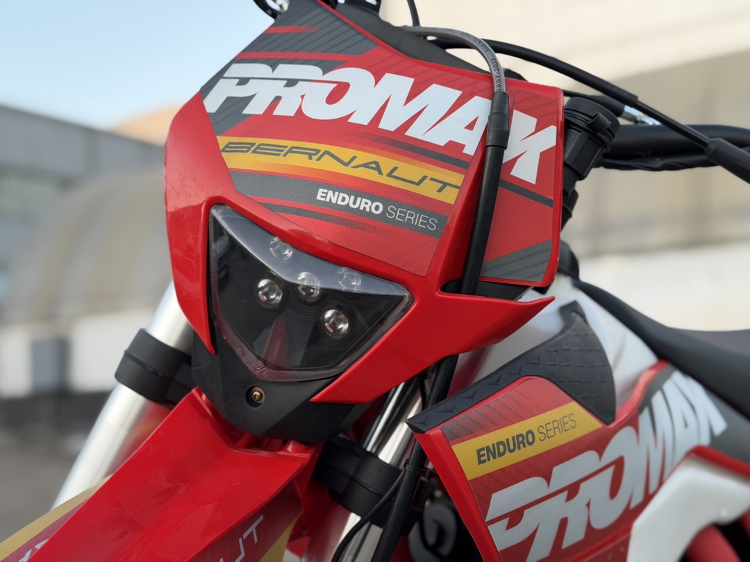 Кроссовый мотоцикл (эндуро) PROMAX BERNAUT 400 в Ухте