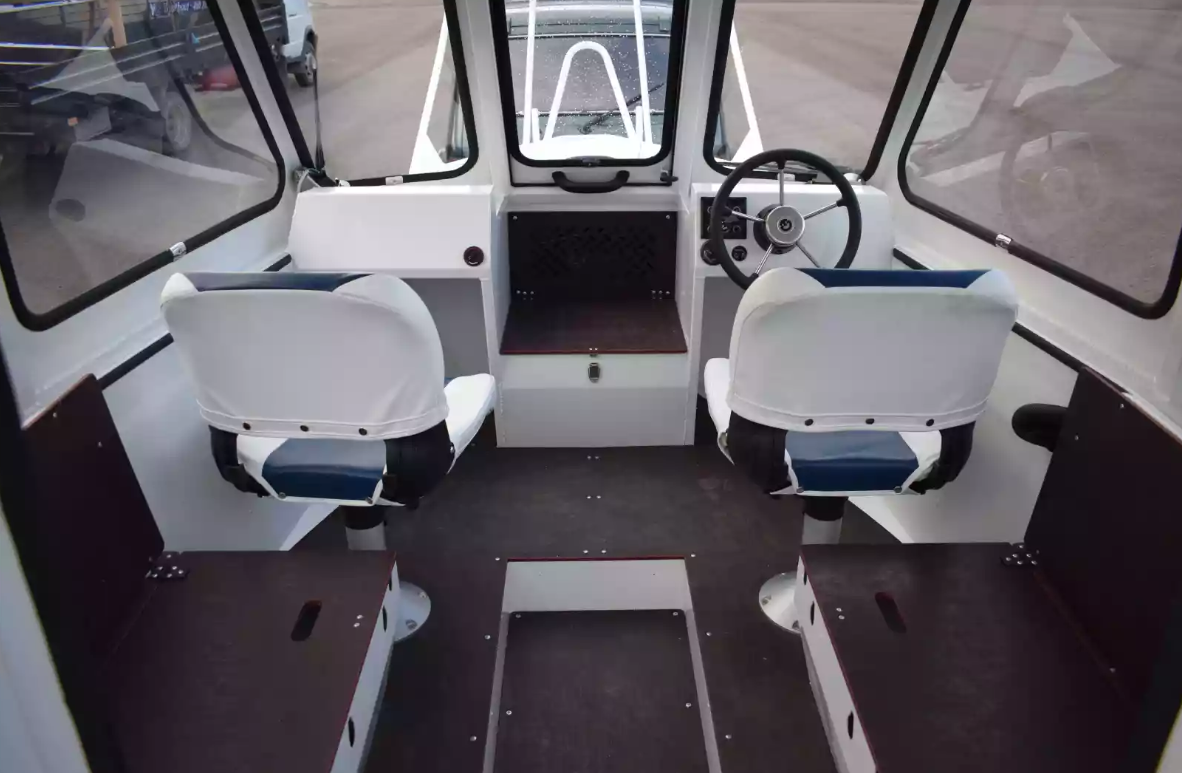 Алюминиевый катер Неман-500 (закрытая рубка) в Ухте