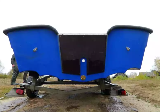 Стеклопластиковый катер Тримаран Wyatboat 430 C в Ухте