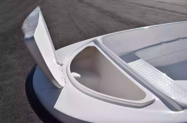 Стеклопластиковая лодка Пингвин (тримаран) в Ухте