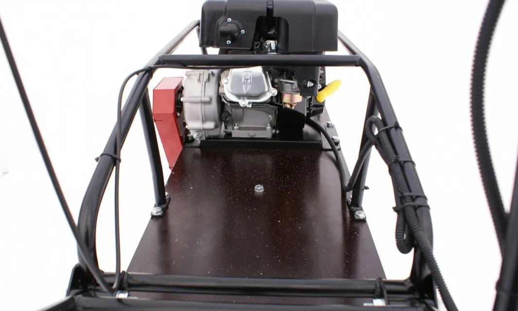 Мотобуксировщик БТС «МАЛЕК» 380/7 БЕЗ э/зап. Б/У в Ухте