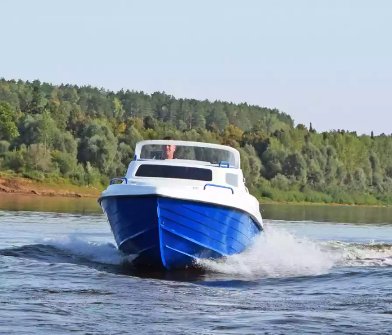 Комбинированный катер Neman-500 с каютой в Ухте