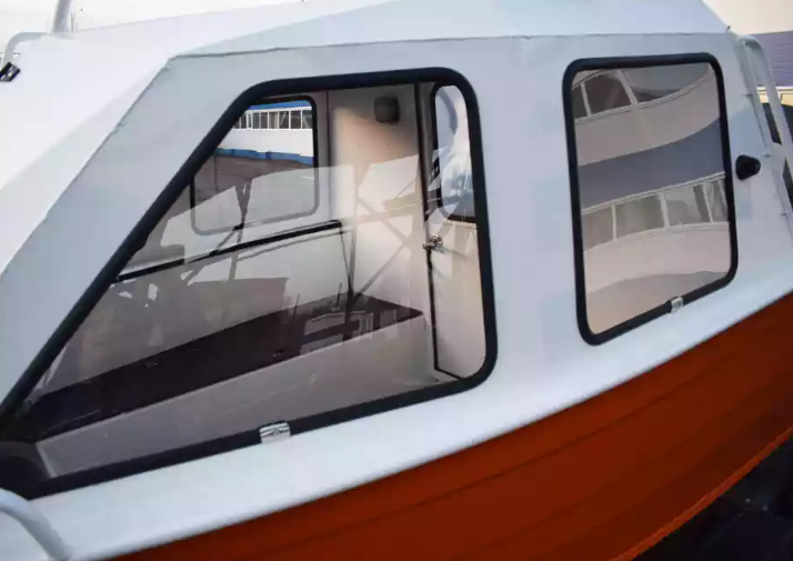 Алюминиевый катер Неман-500 (каютный) в Ухте