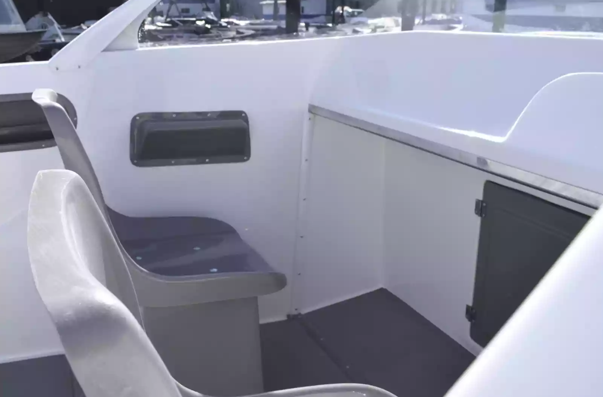 Комбинированный катер Neman-500 P в Ухте