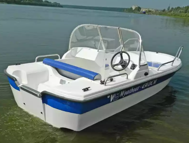 Стеклопластиковый катер Wyatboat-430 DCM (тримаран) в Ухте