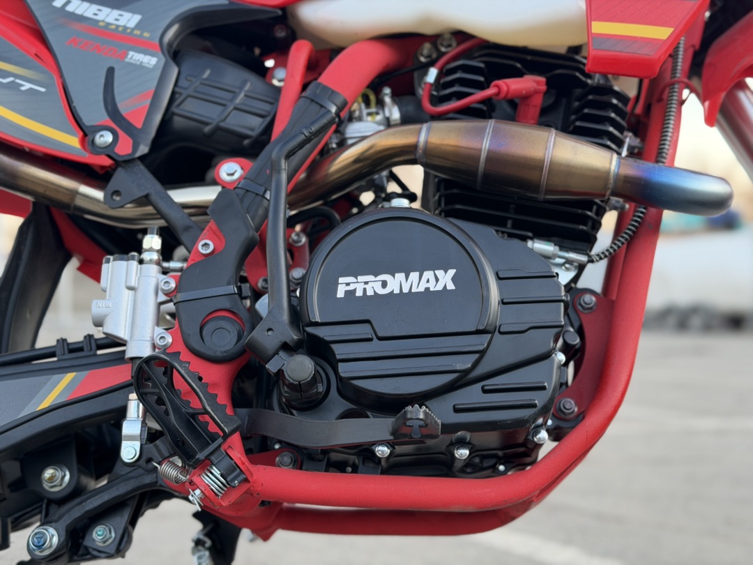 Кроссовый мотоцикл (эндуро) PROMAX BERNAUT 400 в Ухте