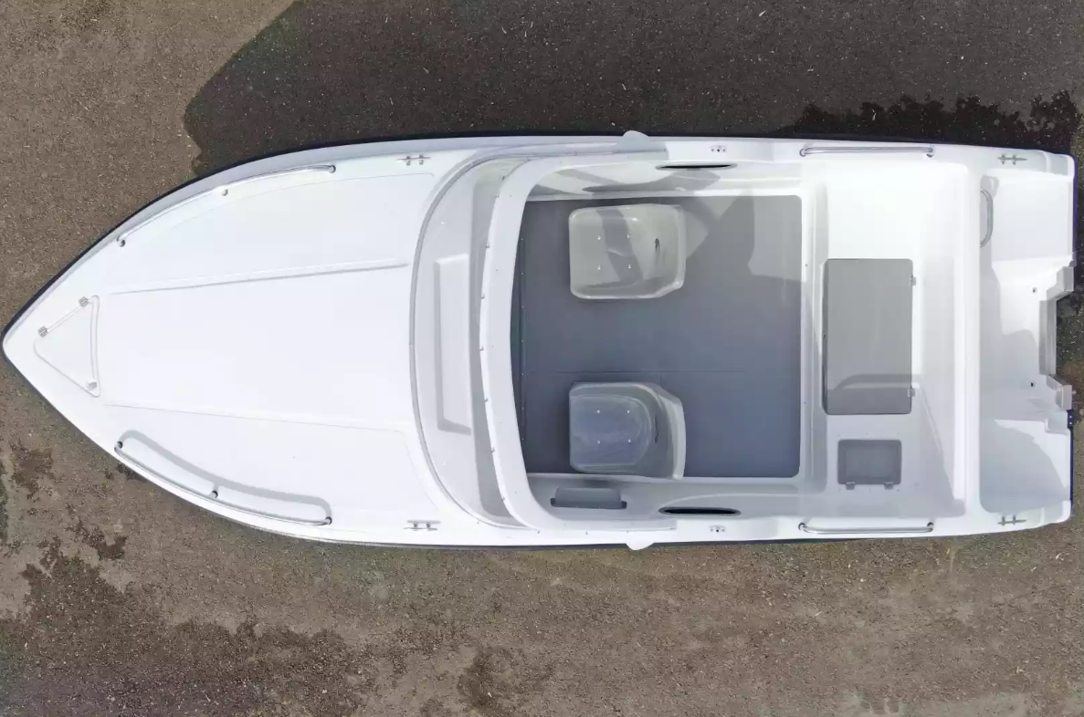 Комбинированный катер Neman-500 P в Ухте