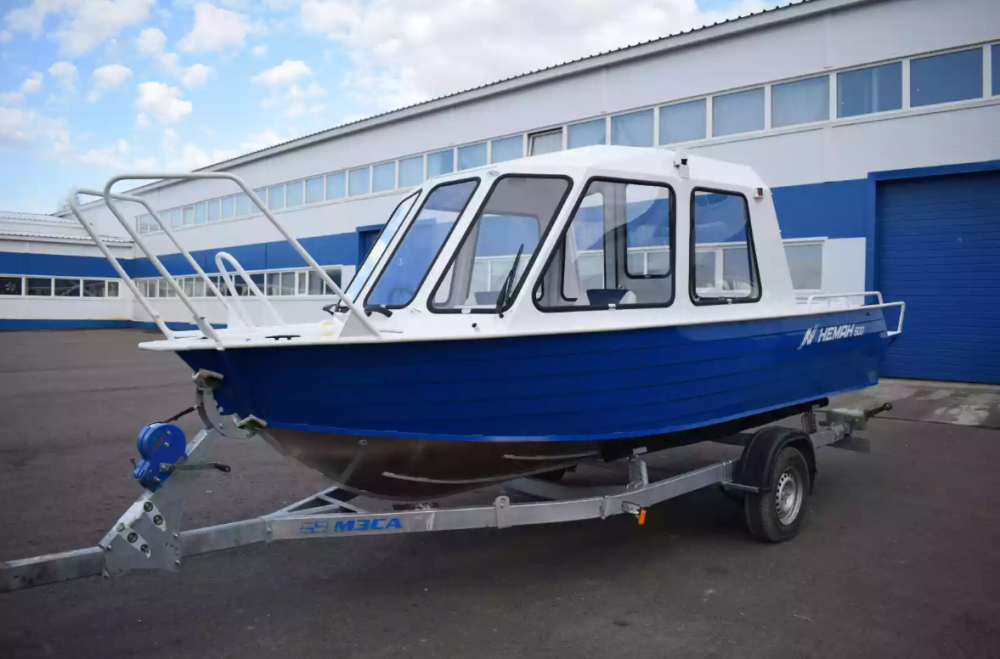 Алюминиевый катер Неман-500 (закрытая рубка) в Ухте