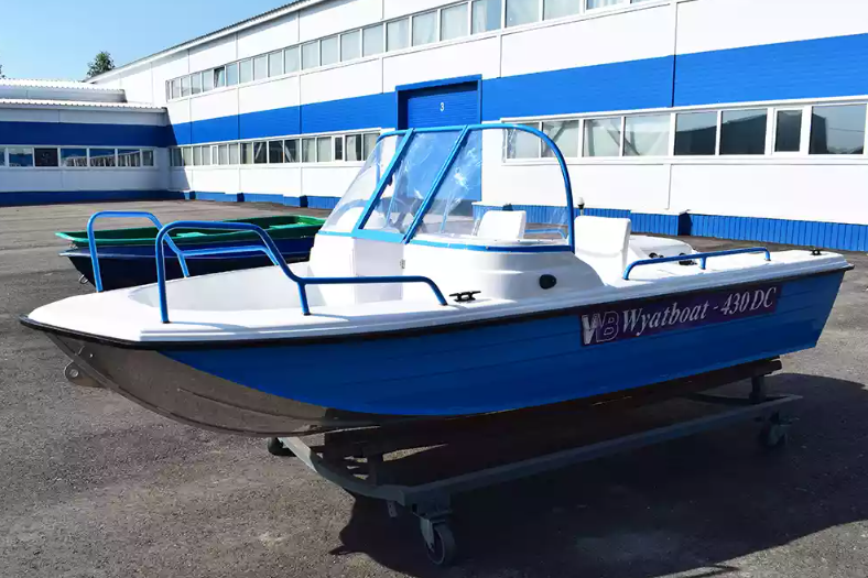 Комбинированный катер Wyatboat-430 DC в Ухте