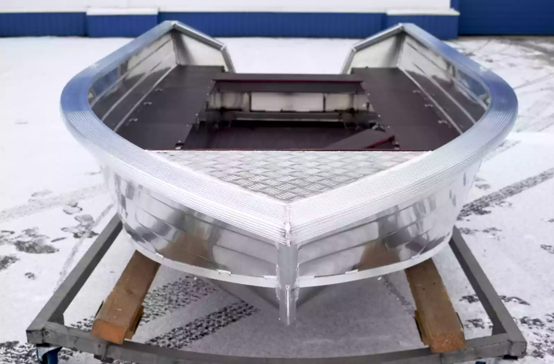 Алюминиевая лодка Неман-400 в Ухте