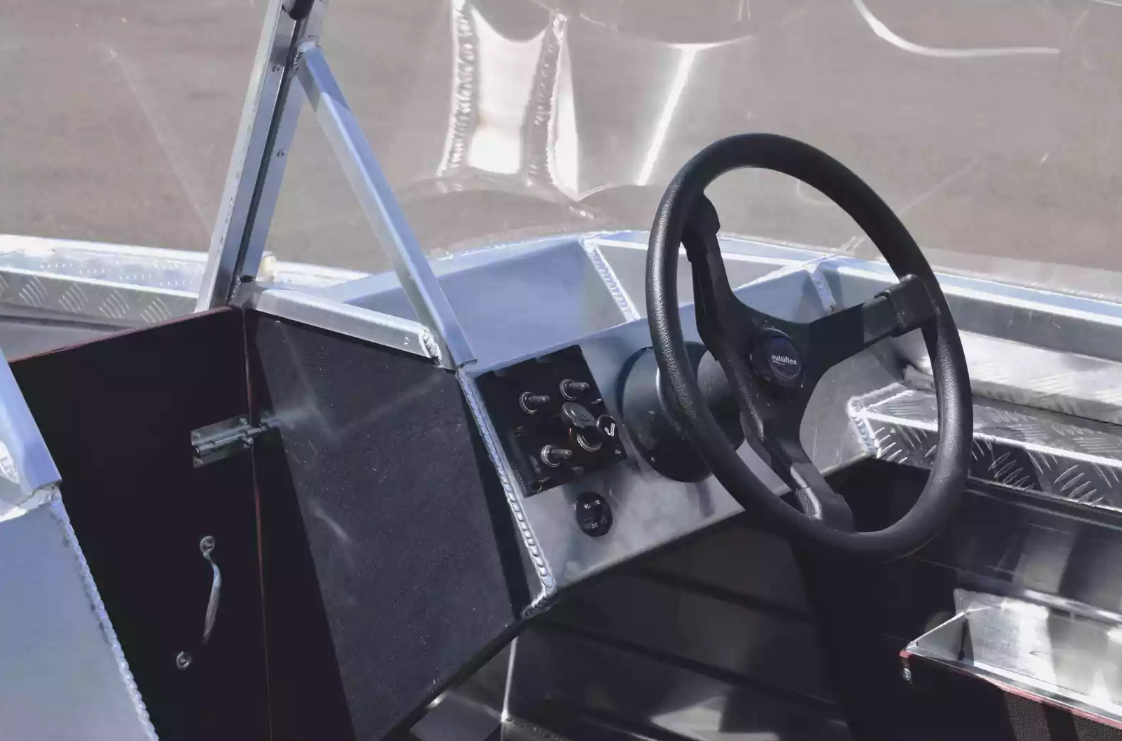 Алюминиевая лодка Wyatboat-390 DCM в Ухте