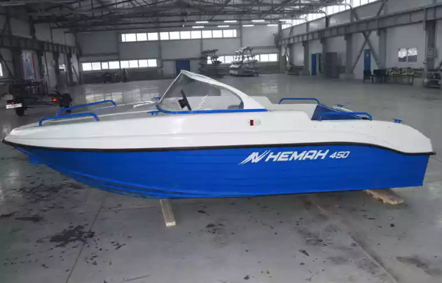 Комбинированный катер Neman-450 в Ухте