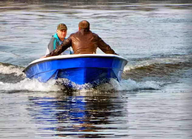 Стеклопластиковая лодка Wyatboat 430 тримаран в Ухте