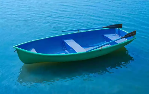 Стеклопластиковая лодка Дельфин в Ухте