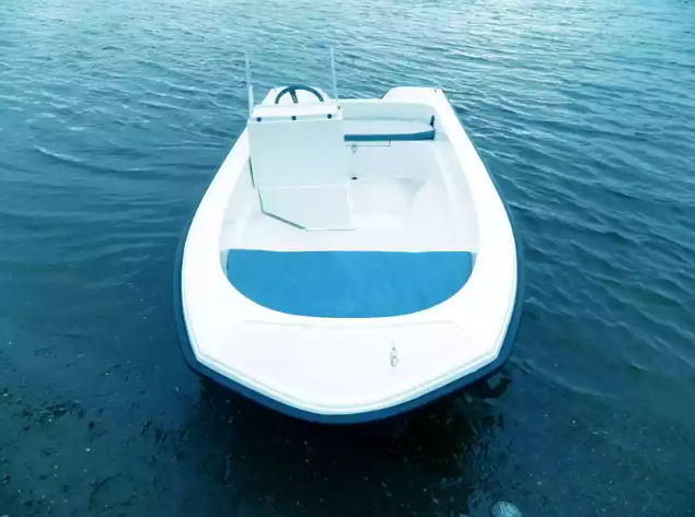 Стеклопластиковый катер Тримаран Wyatboat 430 C в Ухте