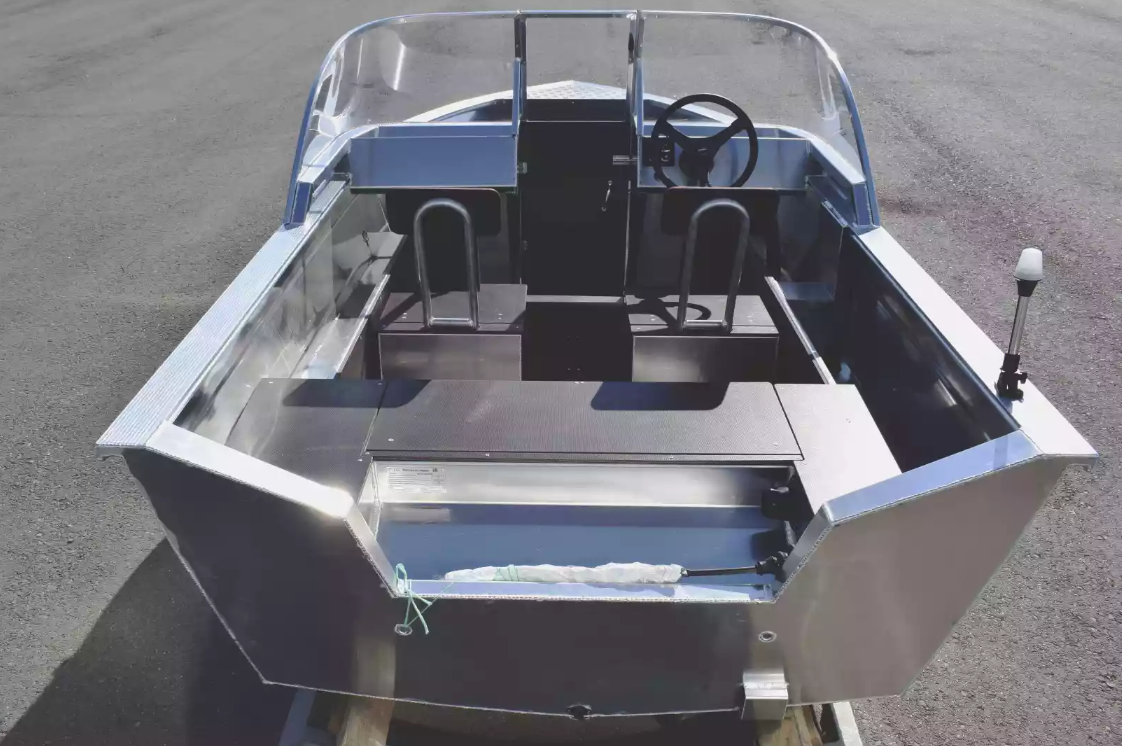 Алюминиевая лодка  Неман-400 DCM в Ухте