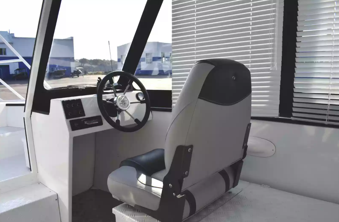 Алюминиевый катер Wyatboat-660 Cabin в Ухте