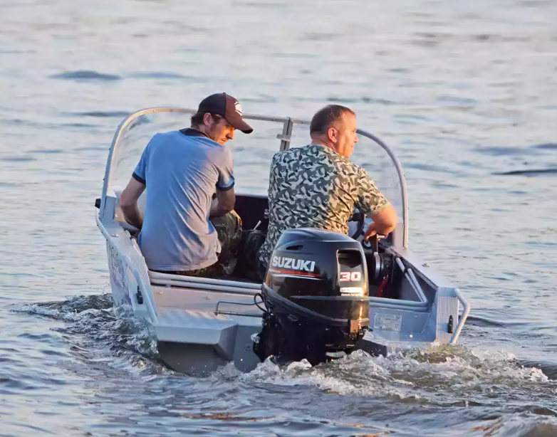 Алюминиевый катер Wyatboat-390 DCM в Ухте