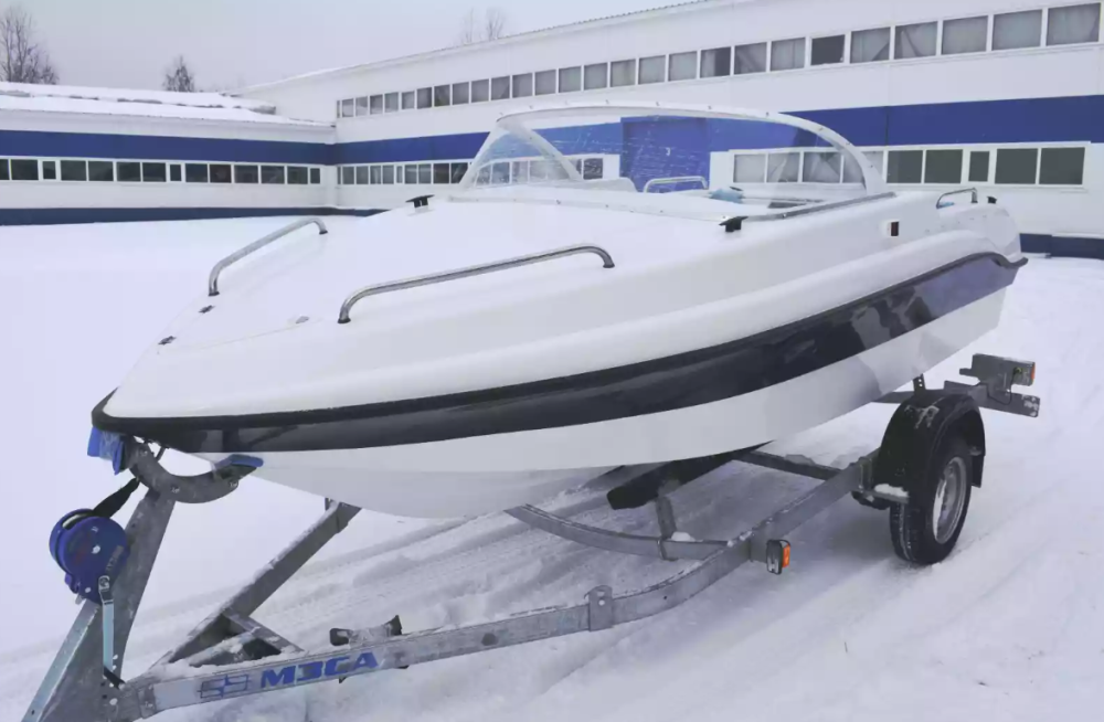 Стеклопластиковый катер Neman-450 в Ухте