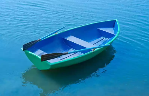 Стеклопластиковая лодка Дельфин в Ухте