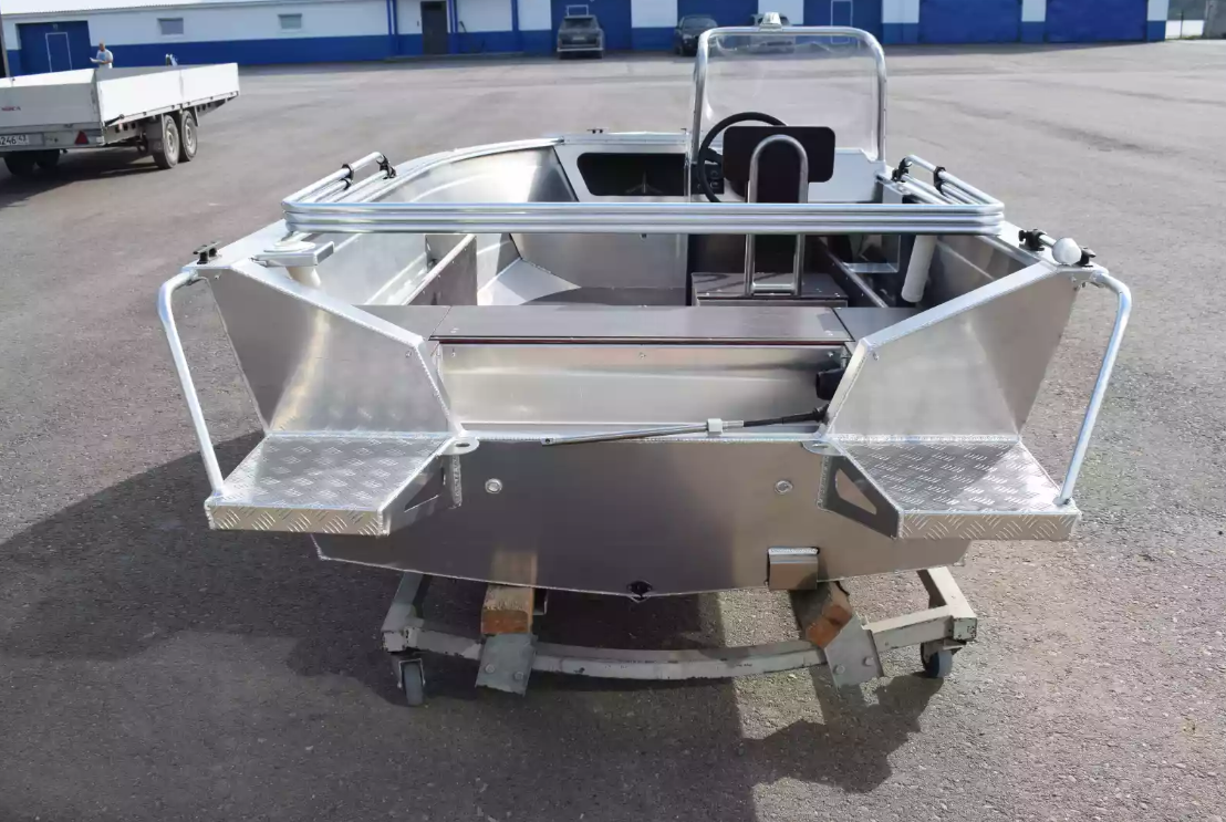 Алюминиевая лодка Неман-400 С в Ухте