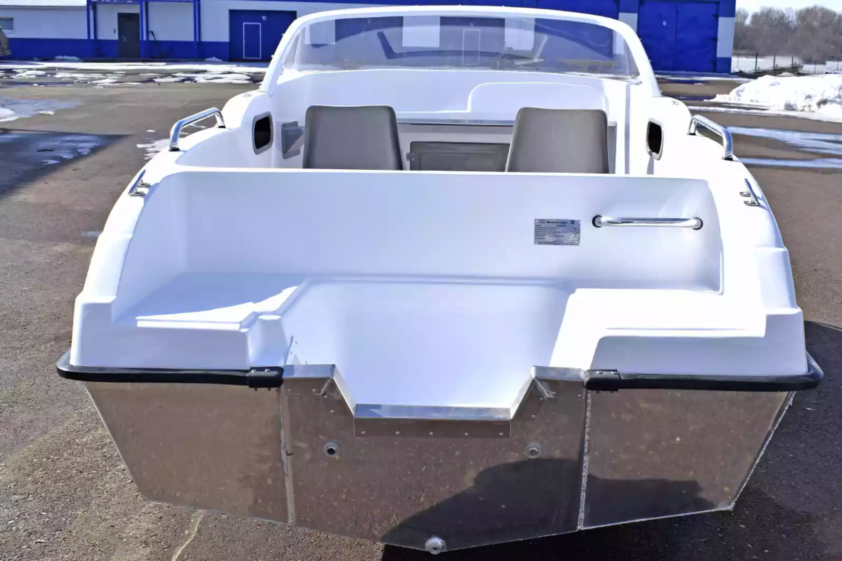 Комбинированный катер Neman-500 P в Ухте