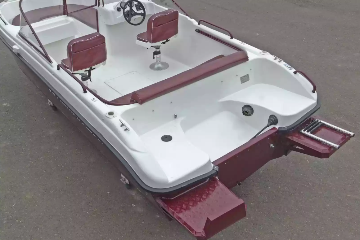 Комбинированный катер Neman-530 Open в Ухте