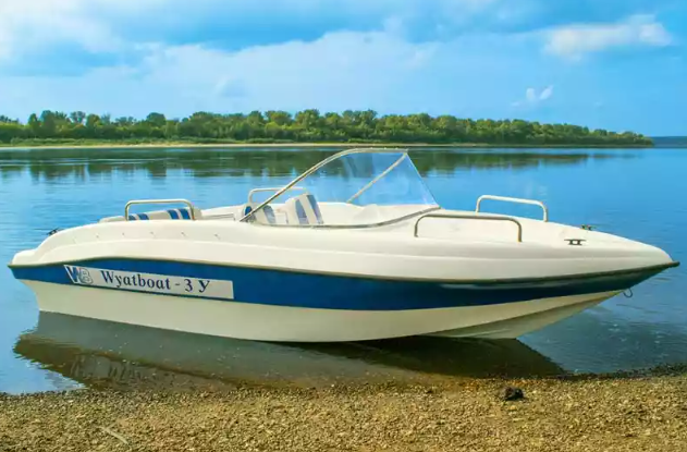 Стеклопластиковый катер Wyatboat-3 У в Ухте
