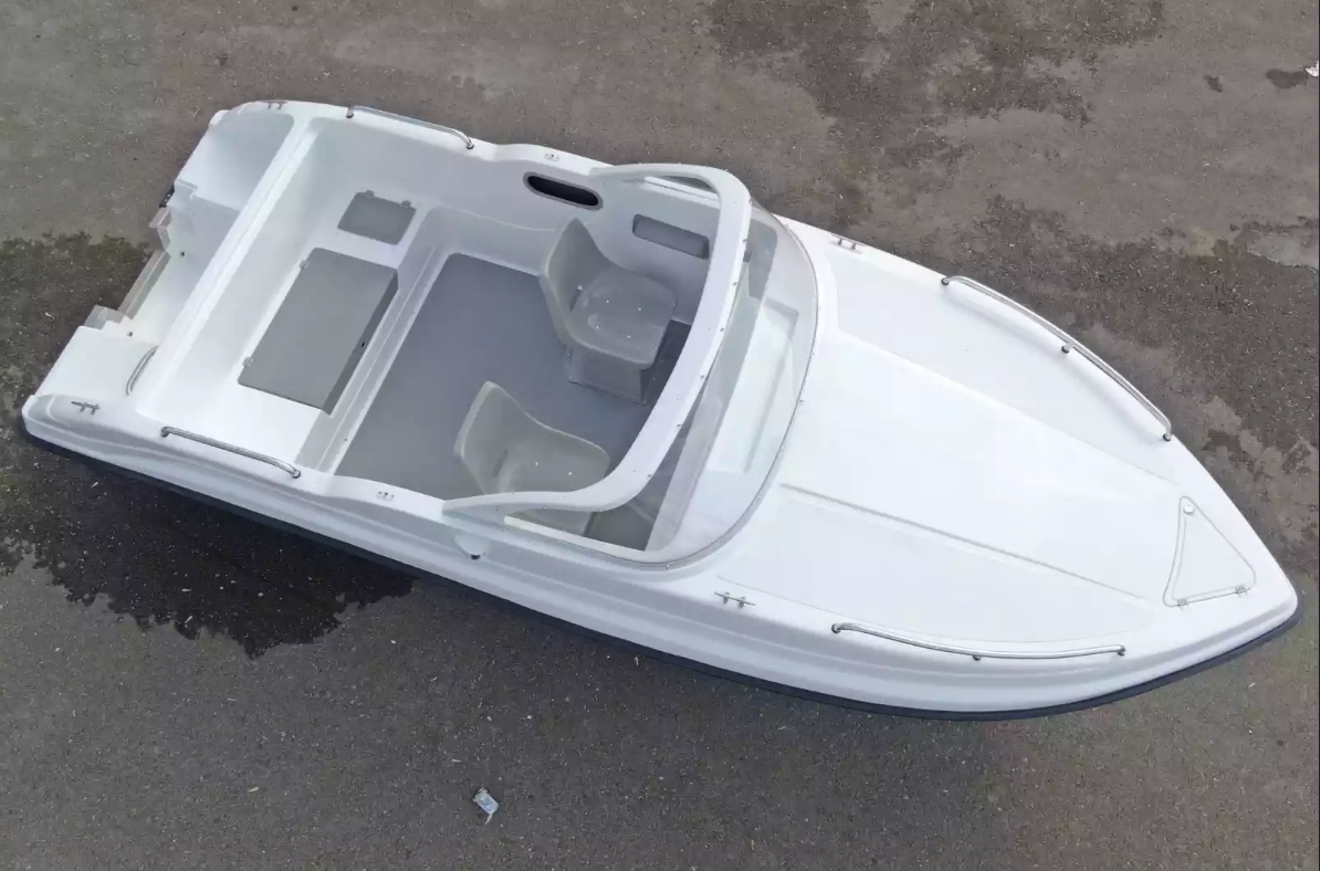 Комбинированный катер Neman-500 P в Ухте