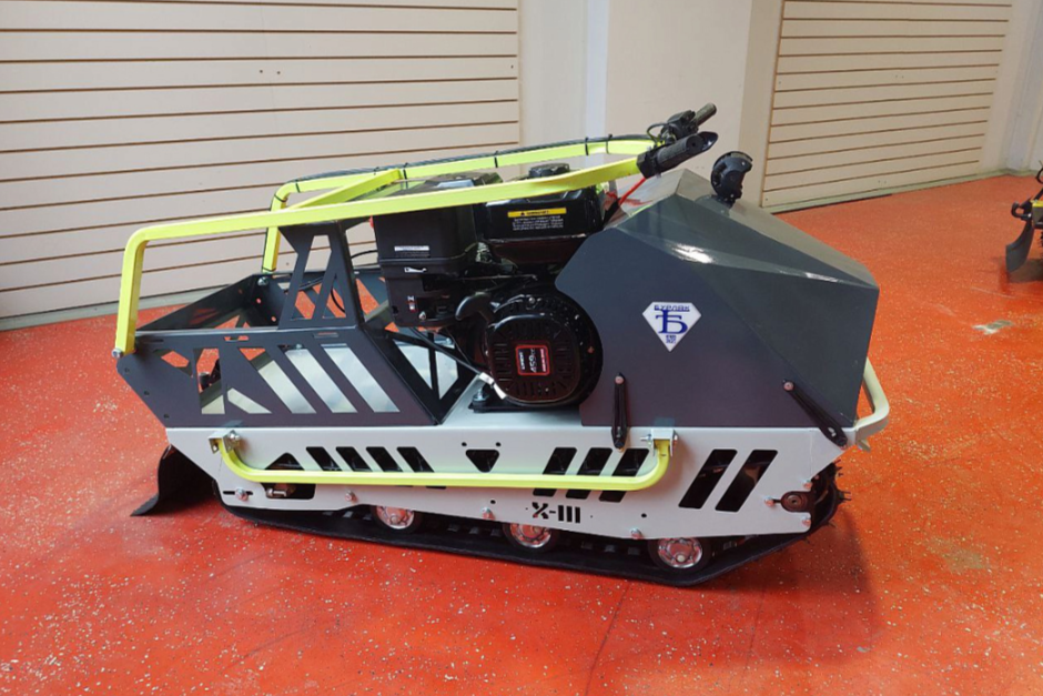 Мотобуксировщик Бурлак Пионер в Ухте