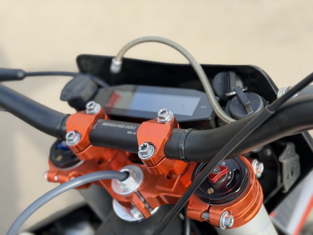 Кроссовый мотоцикл PROMAX HELLCAT KBS350 в Ухте