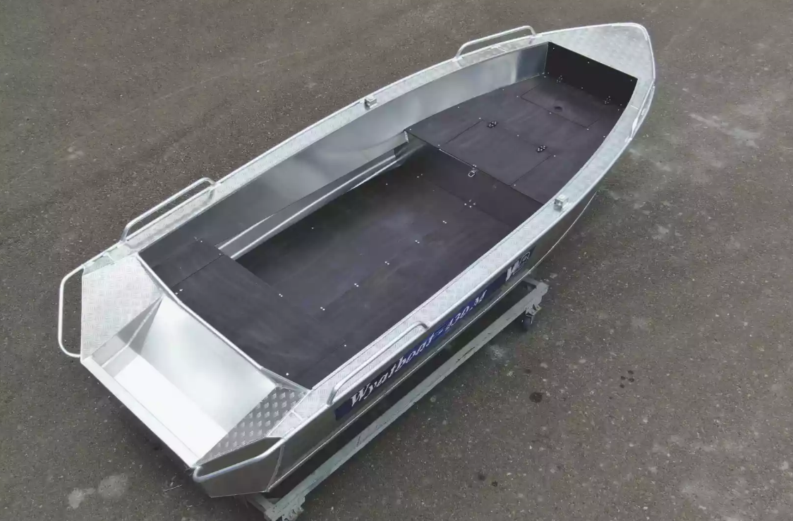 Алюминиевая лодка  Wyatboat-430М FISH в Ухте