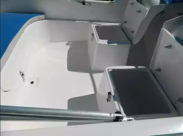 Стеклопластиковый катер Wyatboat-430 M (тримаран) в Ухте