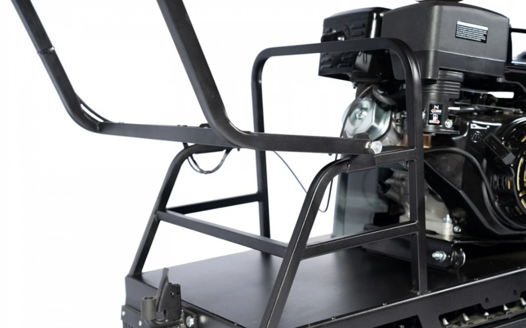 Мотобуксировщик БУРЛАК-M2 LFK 9 л.с. (передний привод, катки) в Ухте