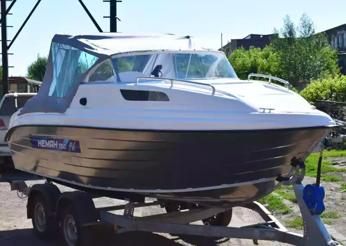 Комбинированный катер Neman-550 с каютой в Ухте