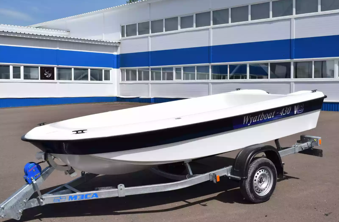 Стеклопластиковая лодка Wyatboat 430 тримаран в Ухте