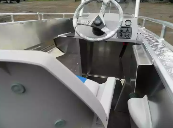 Алюминиевый катер Wyatboat-490 C в Ухте