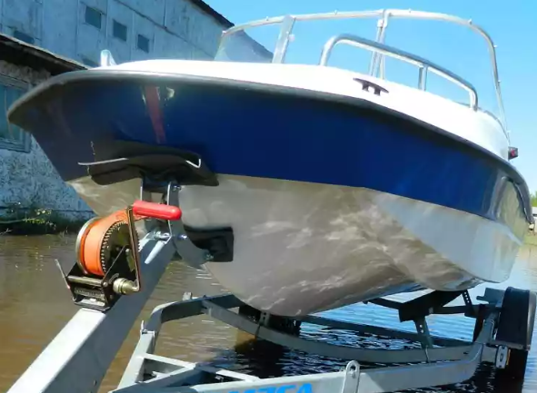 Стеклопластиковый катер Wyatboat-430 M (тримаран) в Ухте