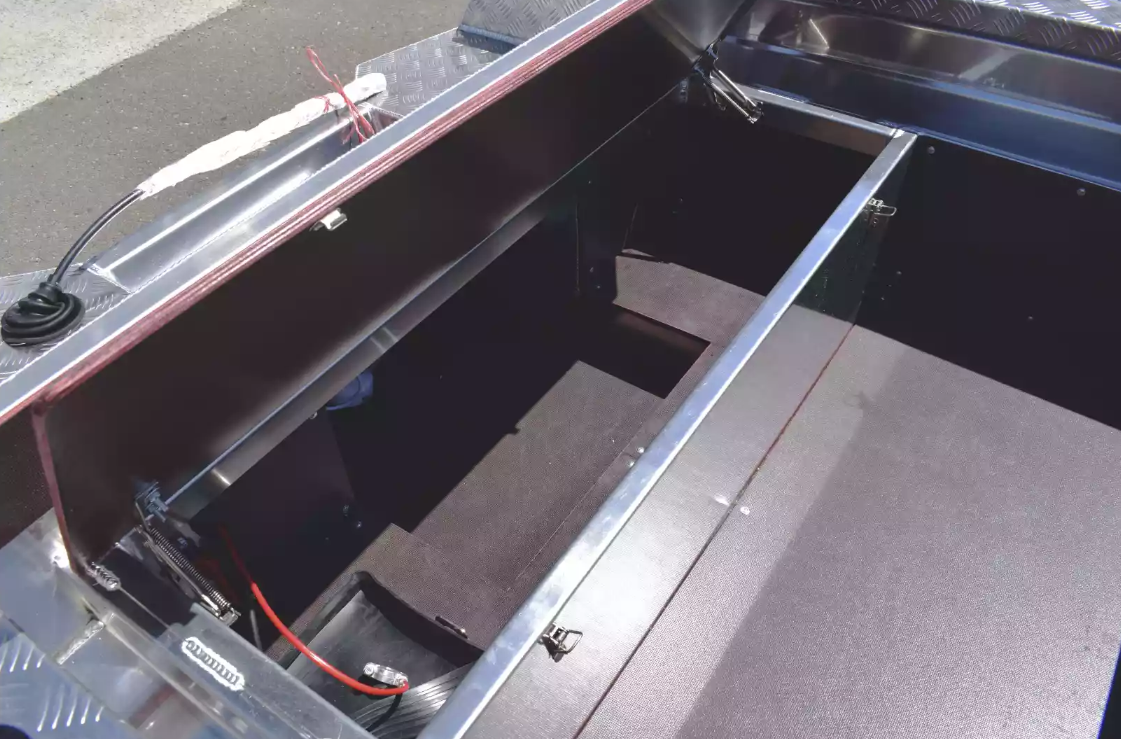 Алюминиевая лодка Wyatboat-390 DCM в Ухте