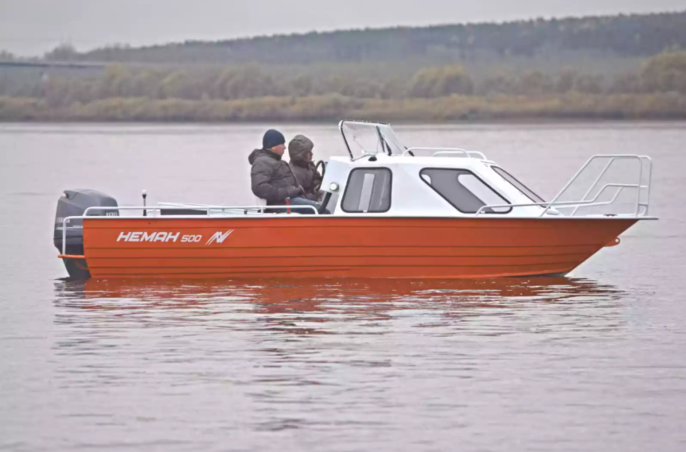 Алюминиевый катер Неман-500 (каютный) в Ухте